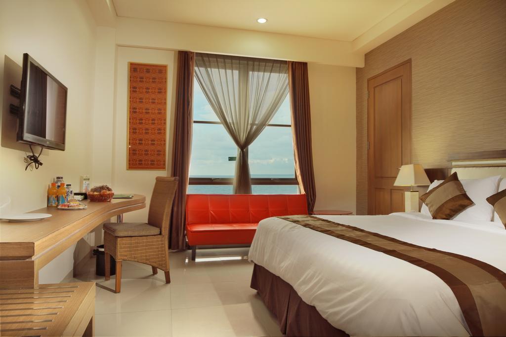 Hotel On The Rock Kupang  Exterior photo